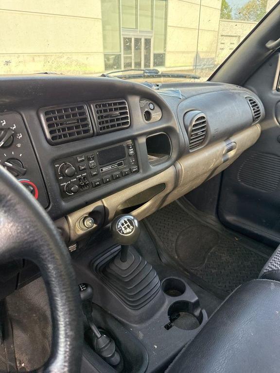 used 2001 Dodge Ram 1500 car, priced at $4,995