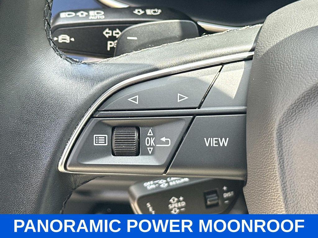 used 2024 Audi Q7 car, priced at $34,000