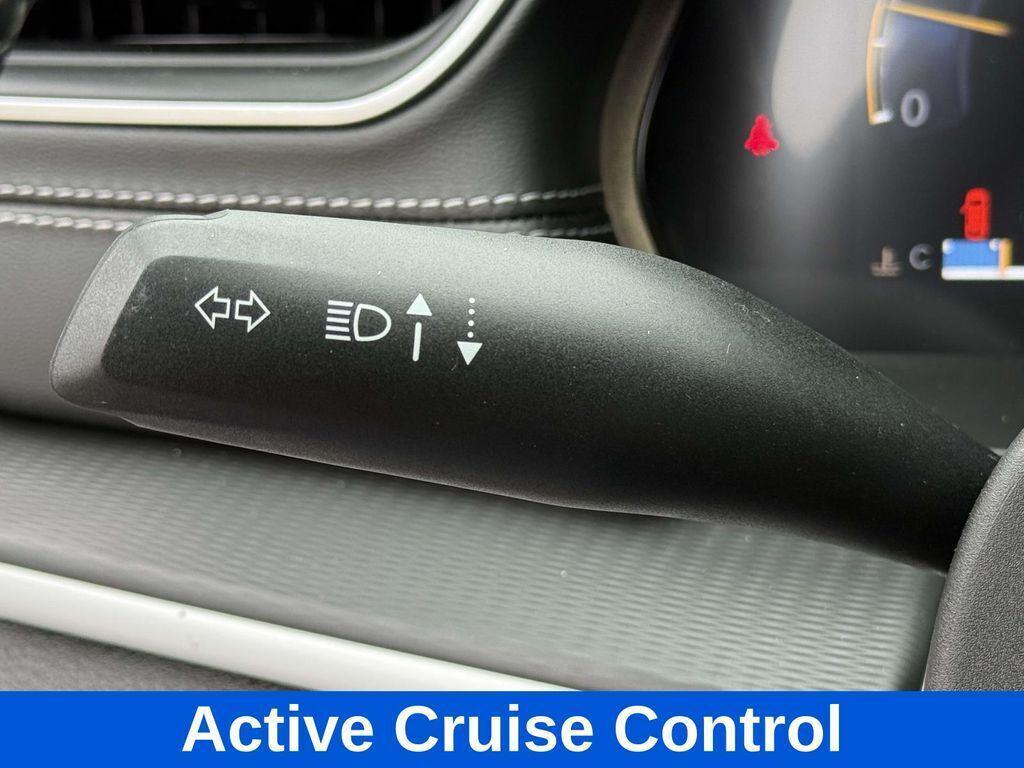 new 2025 Jeep Grand Cherokee car, priced at $34,669