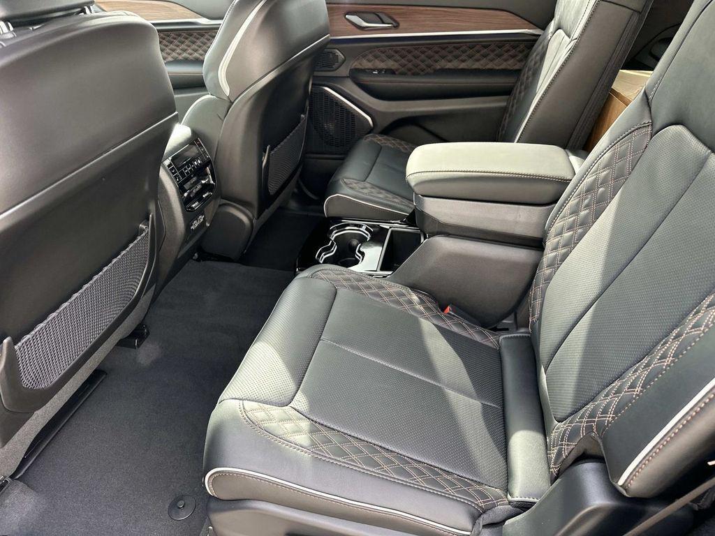 new 2025 Jeep Grand Cherokee L car, priced at $53,730