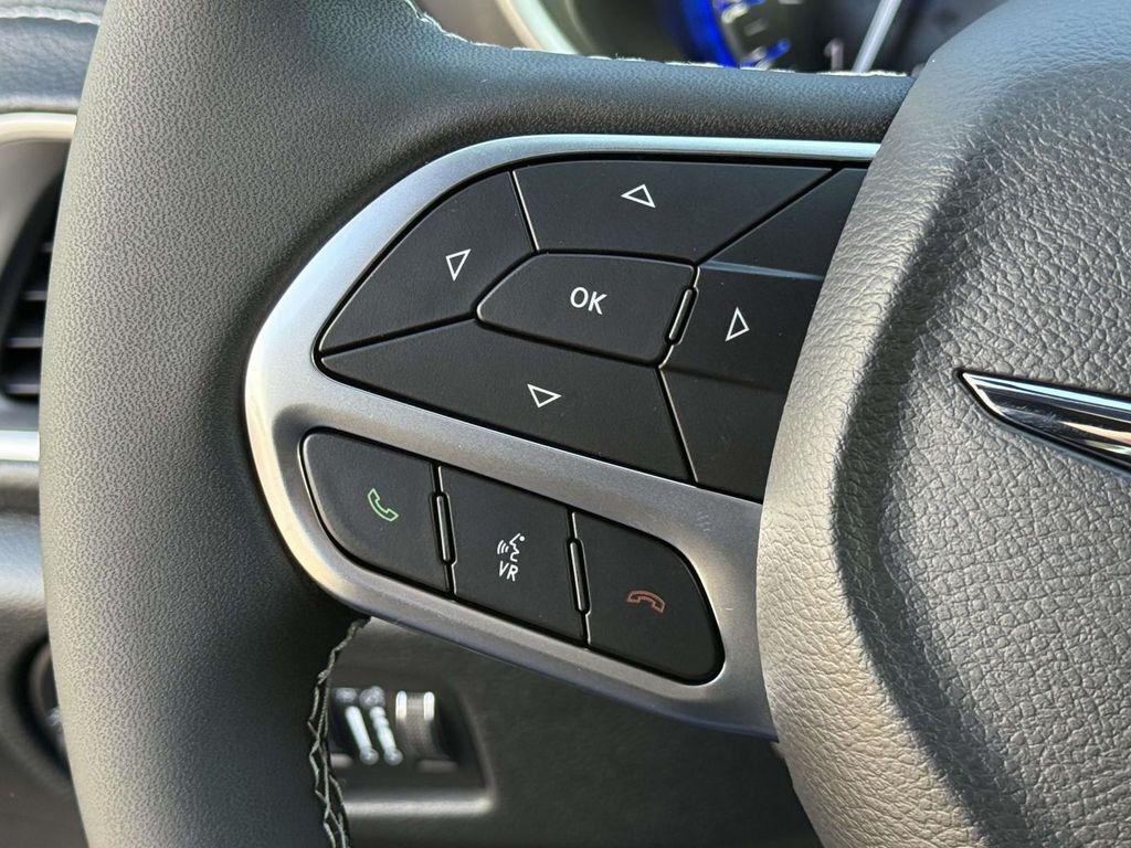 new 2026 Chrysler Pacifica car, priced at $36,264