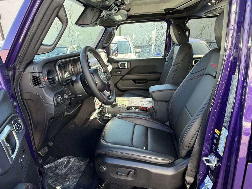 new 2026 Jeep Gladiator car, priced at $52,398