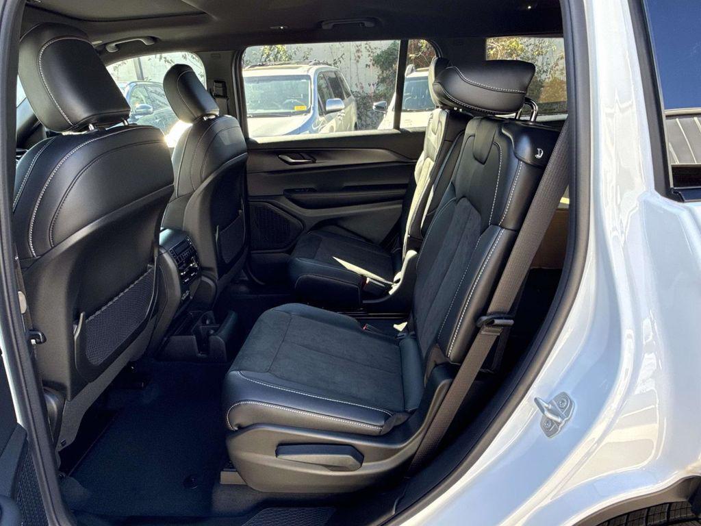 new 2025 Jeep Grand Cherokee L car, priced at $36,379