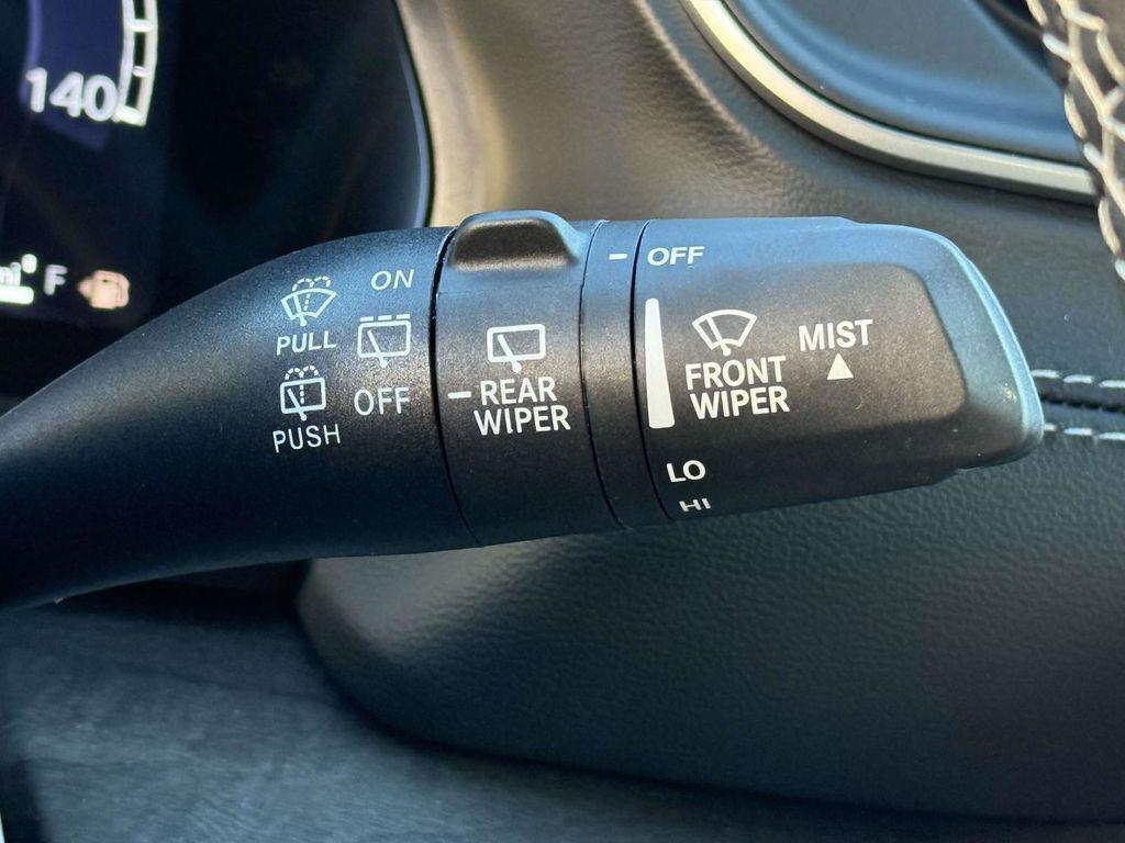 new 2025 Jeep Grand Cherokee car, priced at $38,521