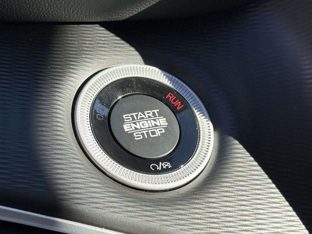 new 2025 Jeep Grand Cherokee L car, priced at $38,629