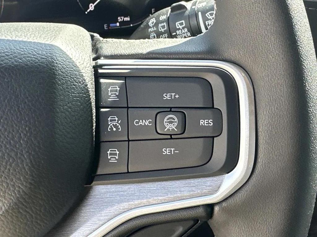 new 2026 Jeep Grand Wagoneer car, priced at $76,626