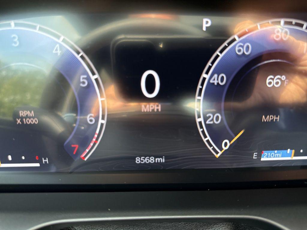 used 2025 Jeep Grand Cherokee L car, priced at $35,800