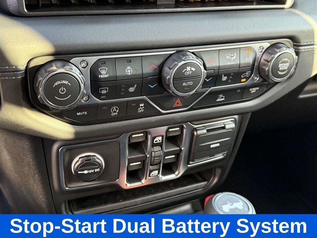 new 2026 Jeep Wrangler car, priced at $48,307