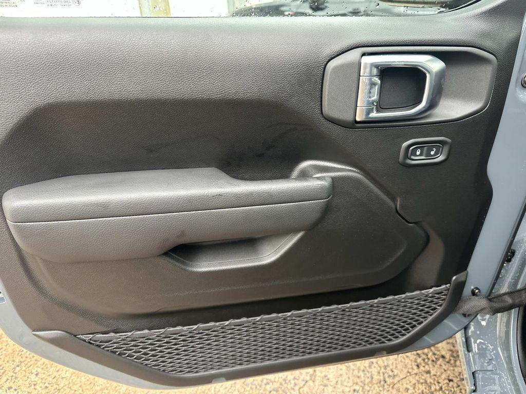 new 2026 Jeep Wrangler car, priced at $38,104