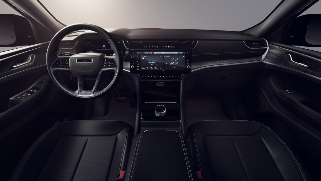 new 2026 Jeep Grand Cherokee car, priced at $46,330