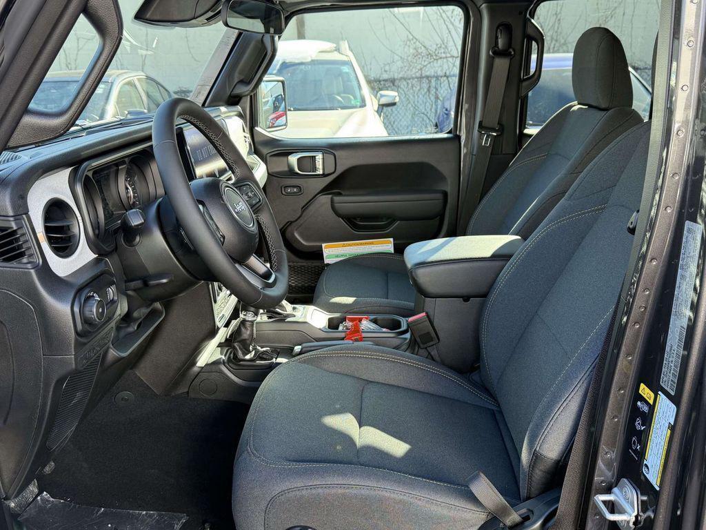 new 2026 Jeep Wrangler car, priced at $43,109