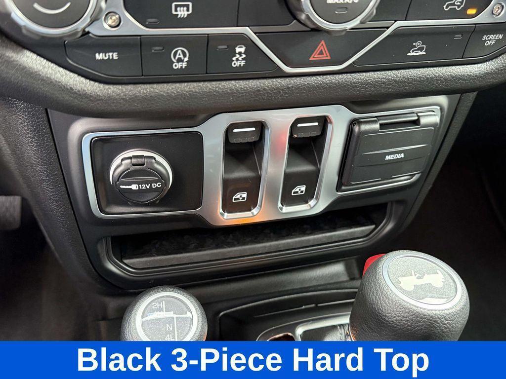 new 2026 Jeep Wrangler car, priced at $34,417