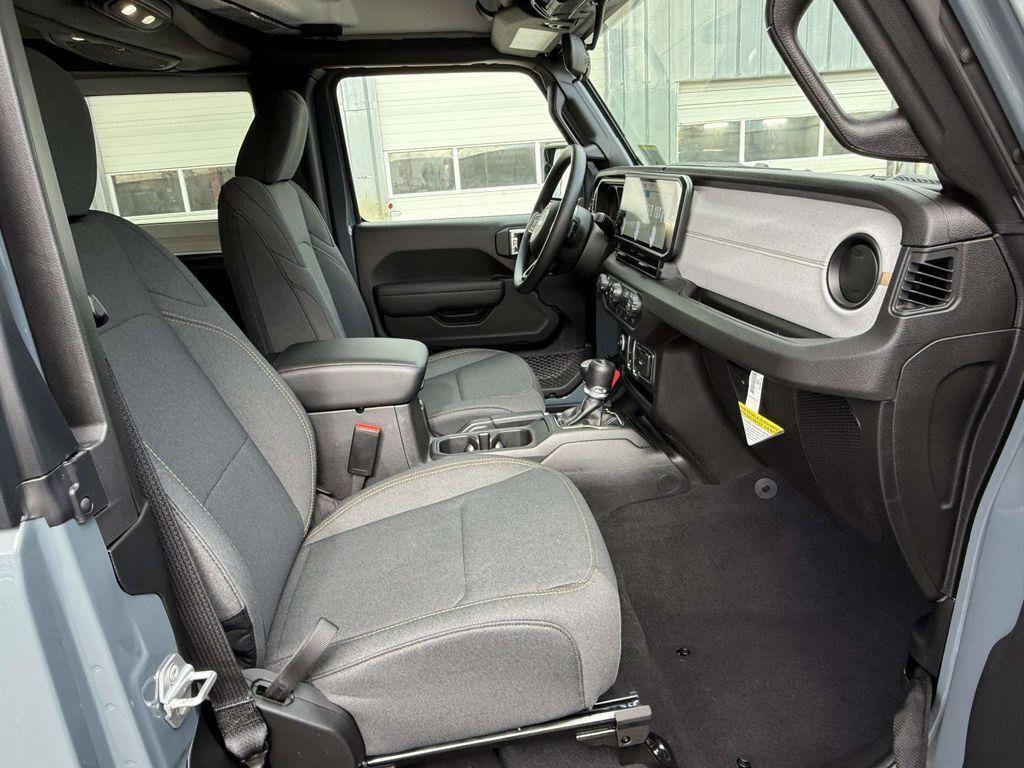 new 2026 Jeep Wrangler car, priced at $34,417