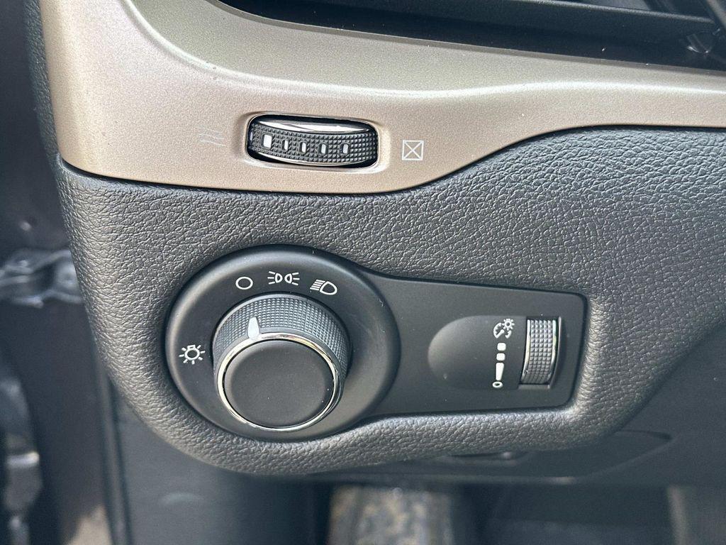 used 2017 Jeep Cherokee car, priced at $9,995