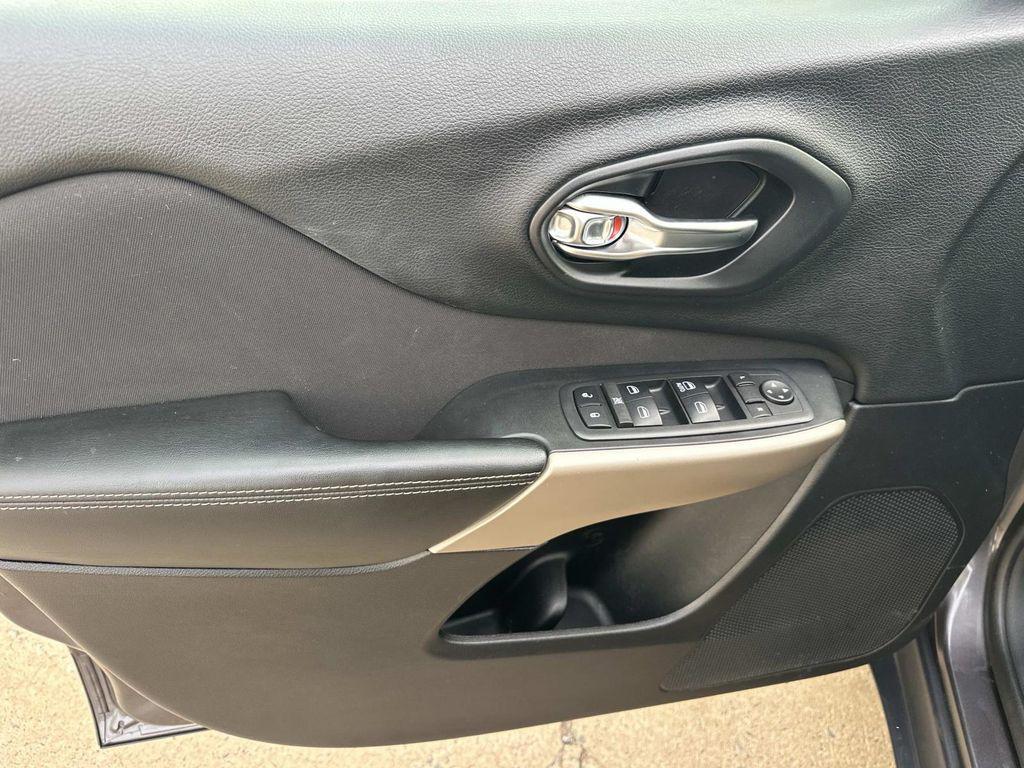 used 2017 Jeep Cherokee car, priced at $9,995