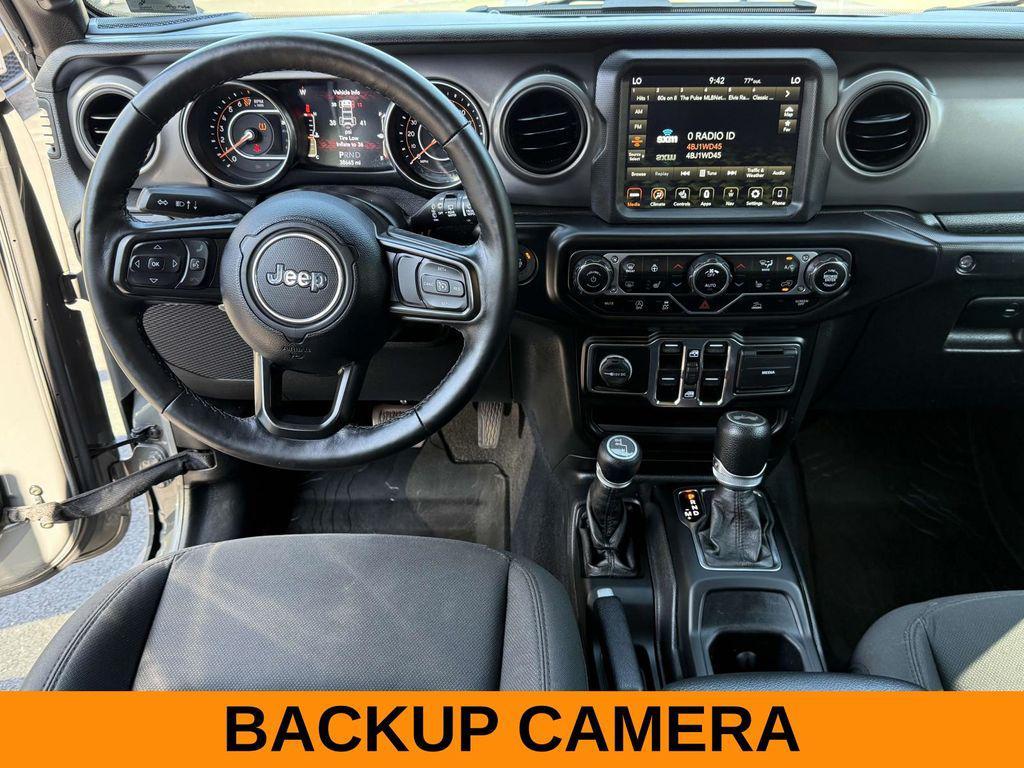 used 2021 Jeep Wrangler Unlimited car, priced at $29,000