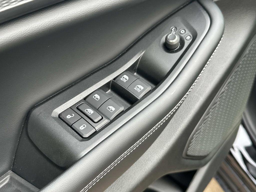 new 2025 Jeep Grand Cherokee L car, priced at $37,165