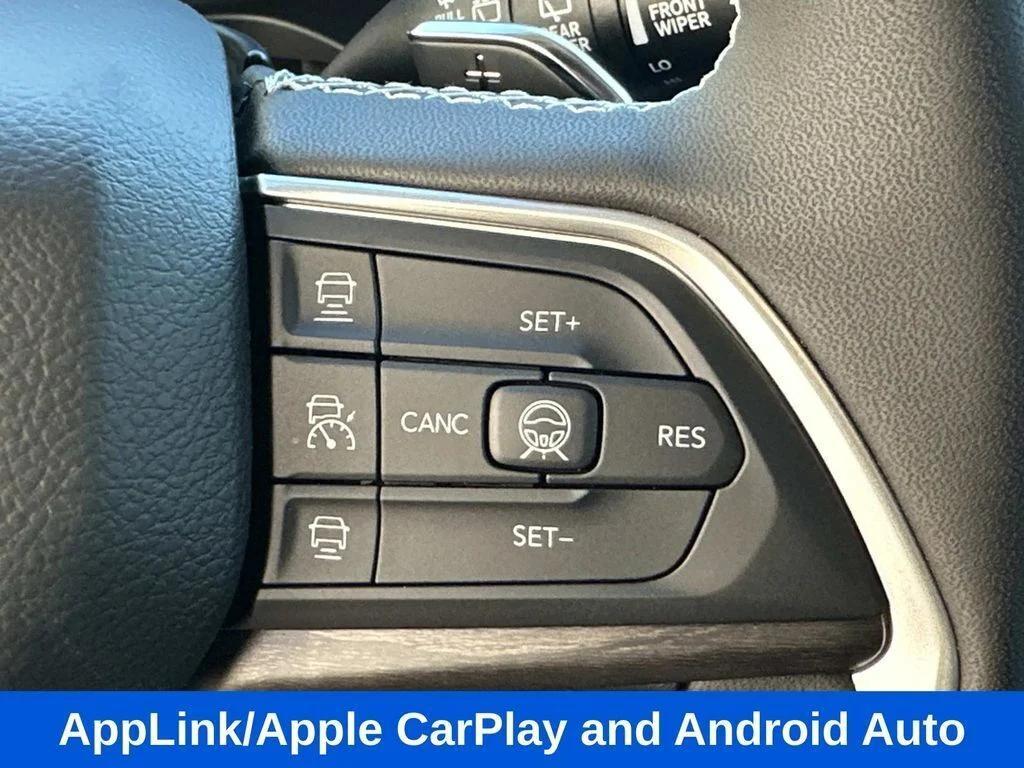 new 2026 Jeep Grand Cherokee L car, priced at $44,010