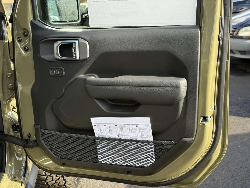 new 2026 Jeep Gladiator car, priced at $48,818