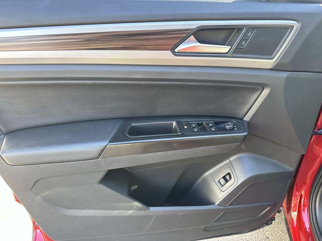 used 2021 Volkswagen Atlas car, priced at $19,900