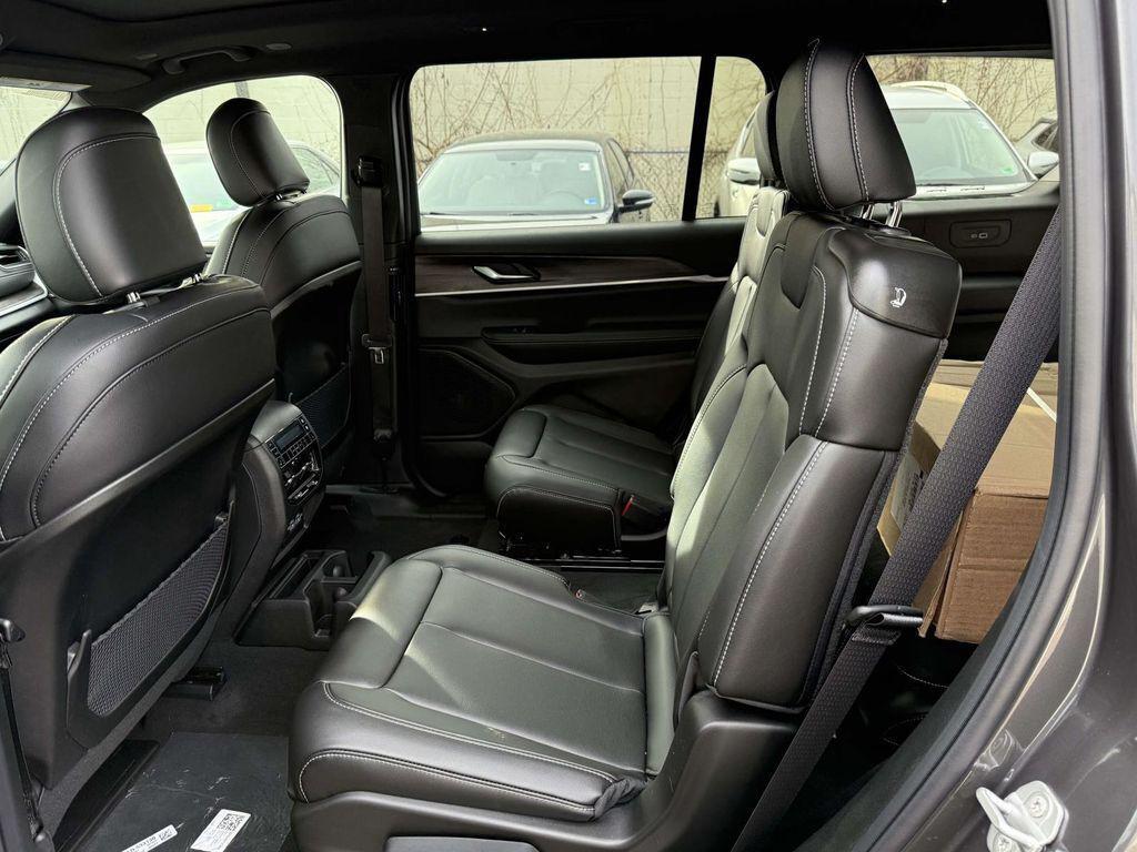 new 2025 Jeep Grand Cherokee L car, priced at $43,820