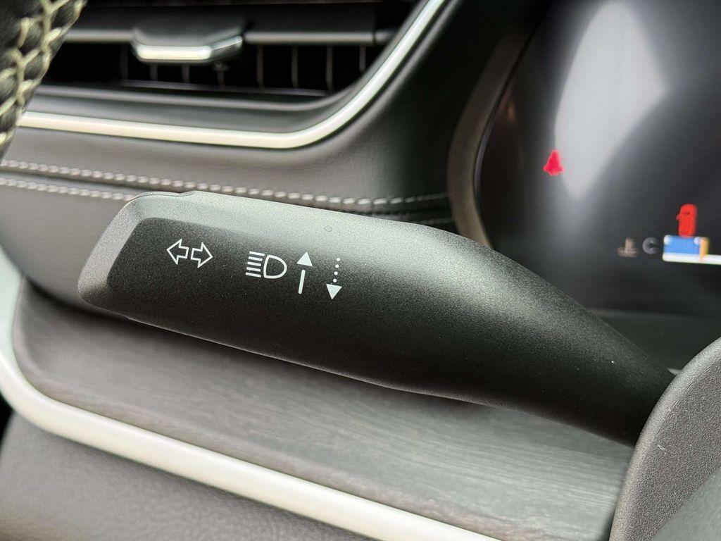 new 2025 Jeep Grand Cherokee L car, priced at $43,820