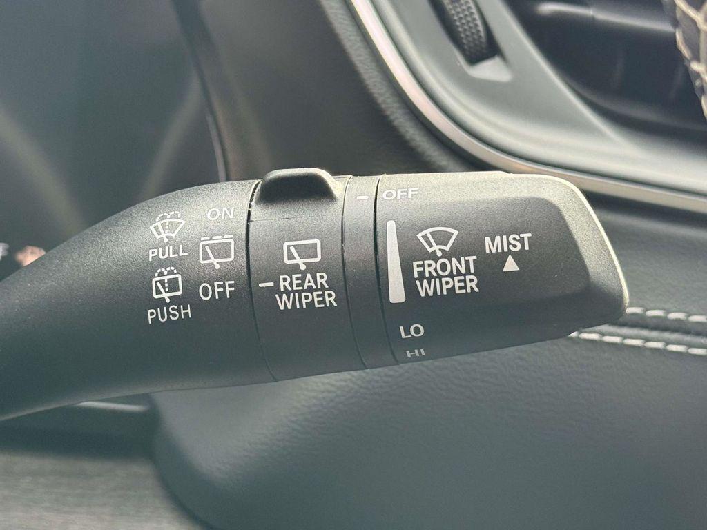 new 2025 Jeep Grand Cherokee L car, priced at $43,820