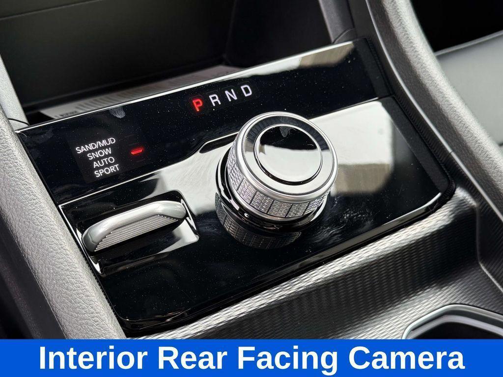 new 2025 Jeep Grand Cherokee L car, priced at $43,820