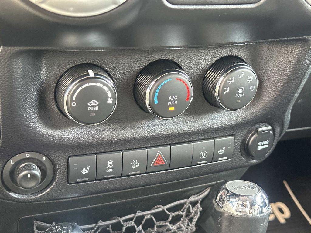 used 2015 Jeep Wrangler Unlimited car, priced at $14,995