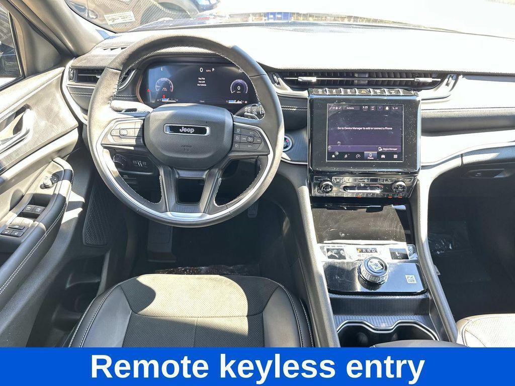 new 2025 Jeep Grand Cherokee L car, priced at $36,915