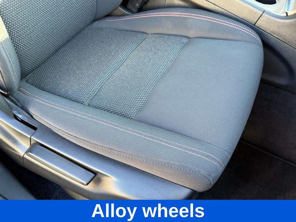 used 2016 Jeep Grand Cherokee car, priced at $14,500