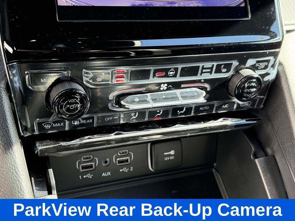 new 2025 Jeep Grand Cherokee car, priced at $37,205