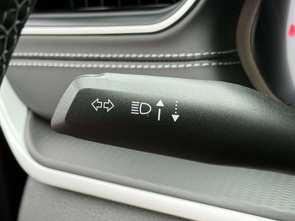 new 2025 Jeep Grand Cherokee L car, priced at $39,165