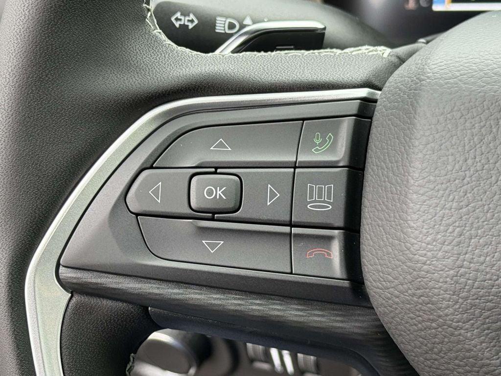 new 2025 Jeep Grand Cherokee L car, priced at $39,165