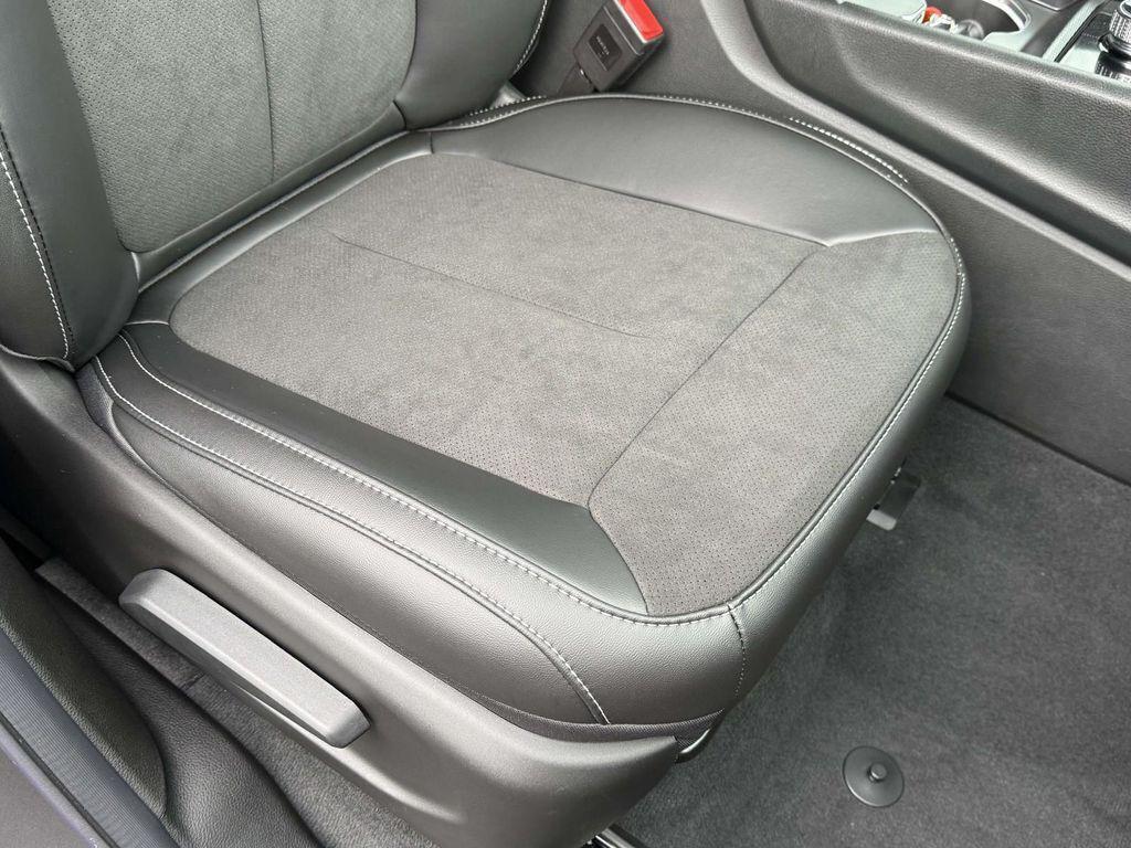 new 2025 Jeep Grand Cherokee L car, priced at $39,165