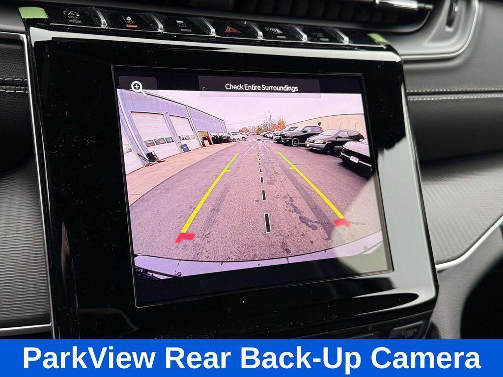 new 2025 Jeep Grand Cherokee car, priced at $37,205