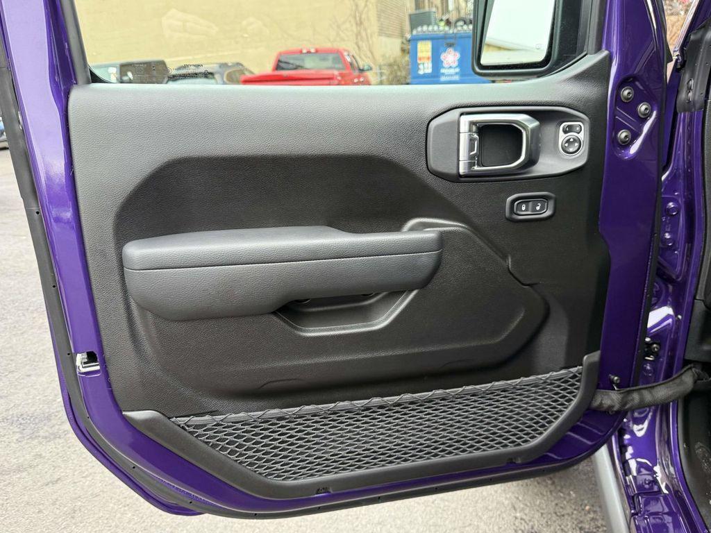 new 2026 Jeep Gladiator car, priced at $48,458