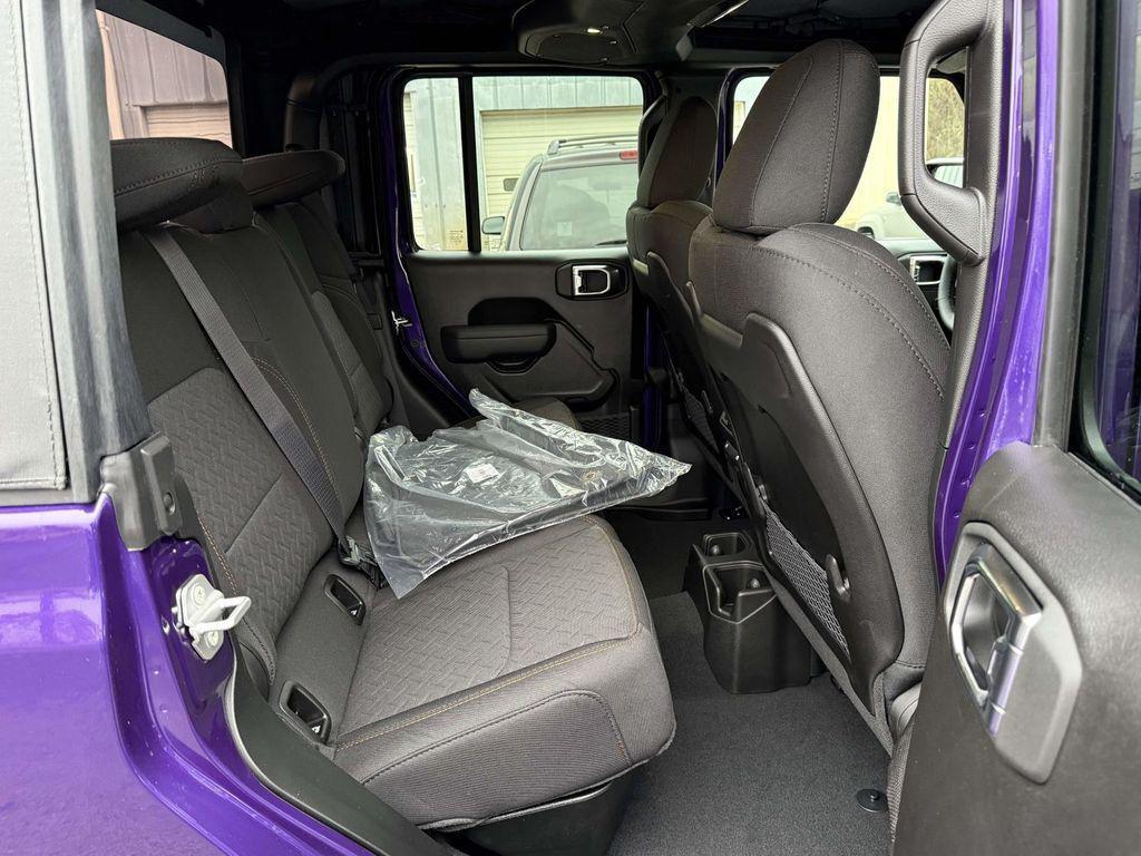 new 2026 Jeep Gladiator car, priced at $48,458