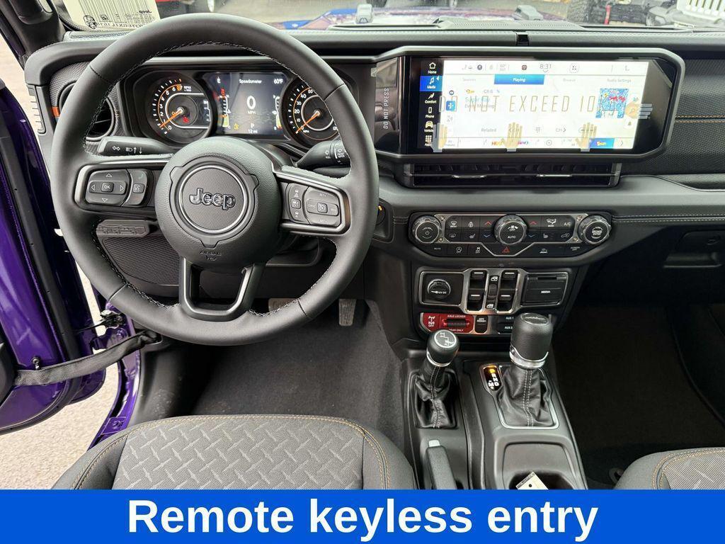 new 2026 Jeep Gladiator car, priced at $48,458