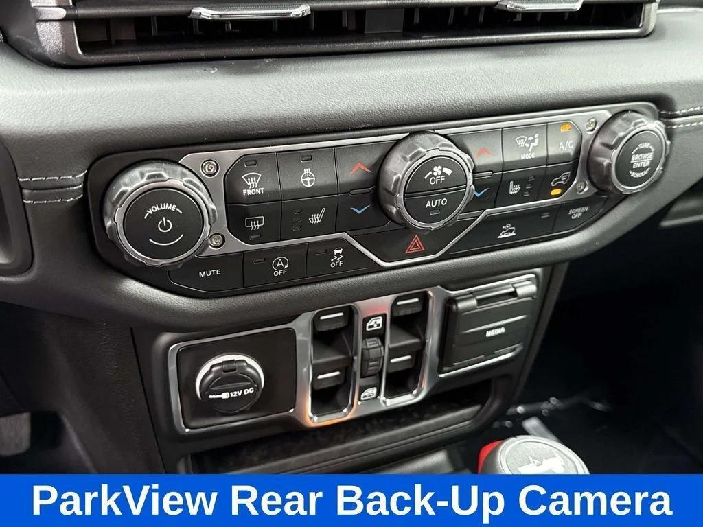 new 2026 Jeep Wrangler car, priced at $48,843