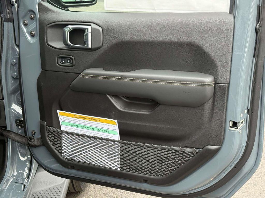 new 2026 Jeep Wrangler car, priced at $48,843