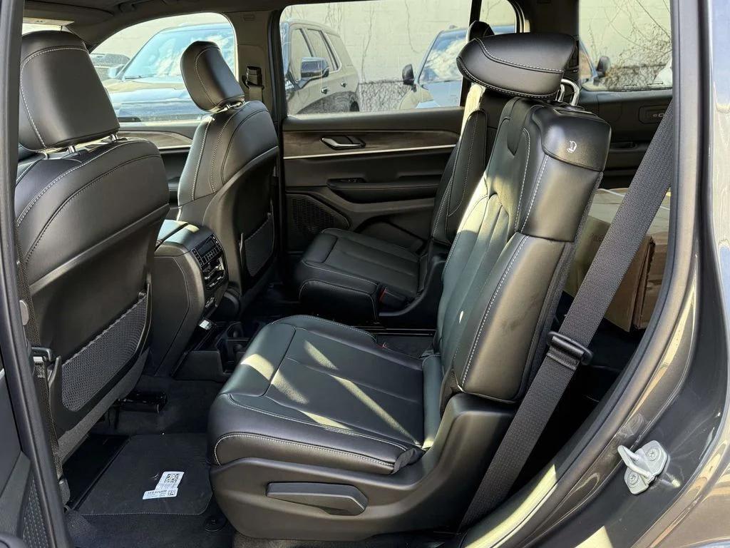 new 2025 Jeep Grand Cherokee L car, priced at $44,719