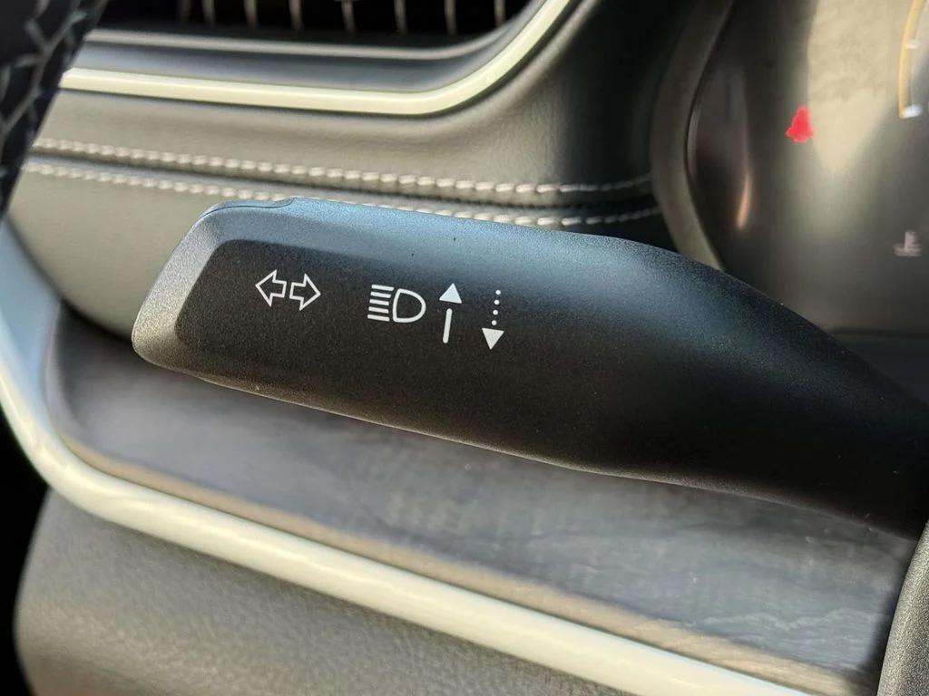 new 2025 Jeep Grand Cherokee L car, priced at $44,719