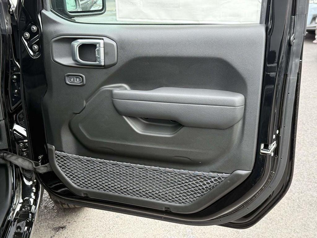 new 2026 Jeep Wrangler car, priced at $34,417