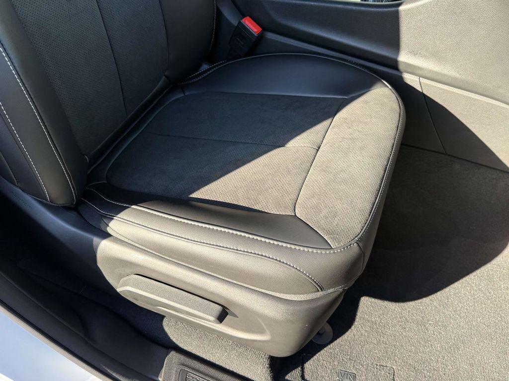 new 2025 Jeep Grand Cherokee L car, priced at $38,629