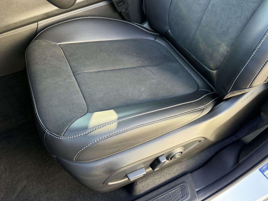 new 2025 Jeep Grand Cherokee L car, priced at $38,629