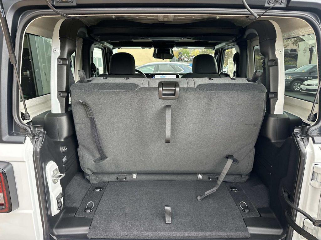 new 2026 Jeep Wrangler car, priced at $35,921