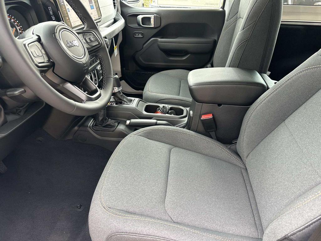 new 2026 Jeep Wrangler car, priced at $35,921