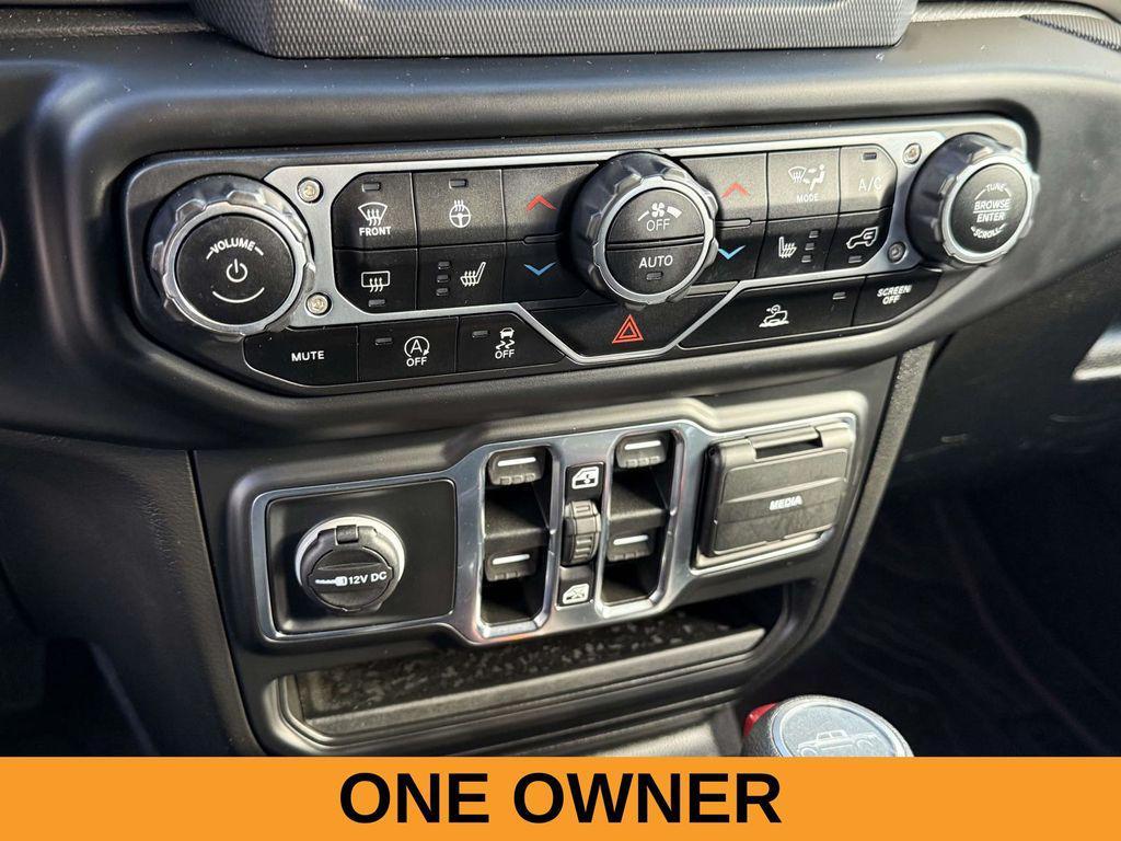 used 2021 Jeep Gladiator car, priced at $28,400