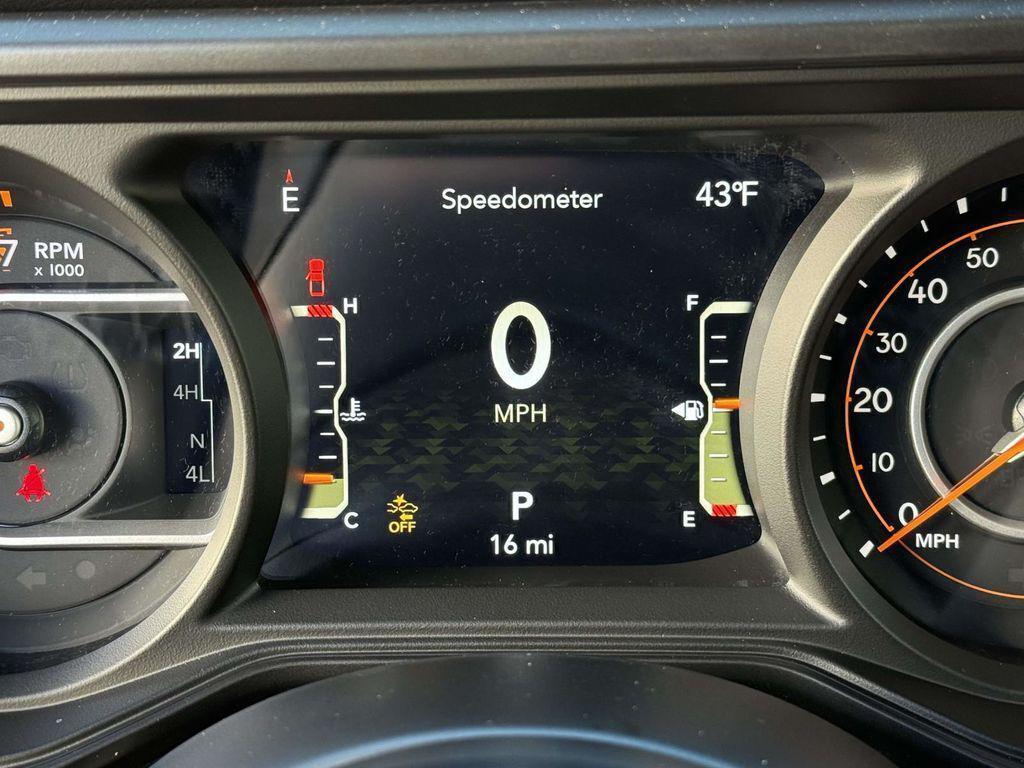 new 2026 Jeep Gladiator car, priced at $52,398